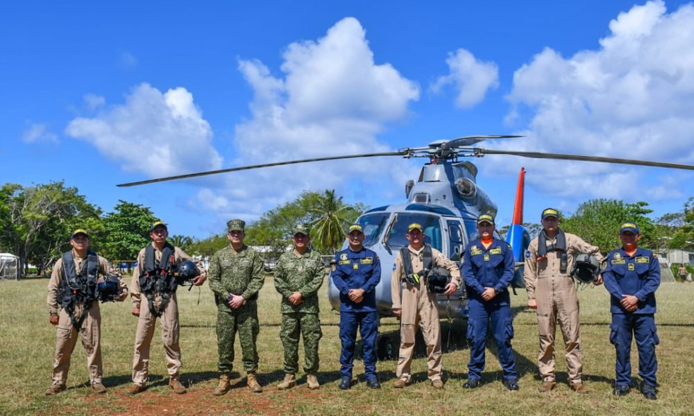 Suponga la seguridad y la soberanía realizan continuamente la Armada Nacional de la Armada Aeronaval Navy