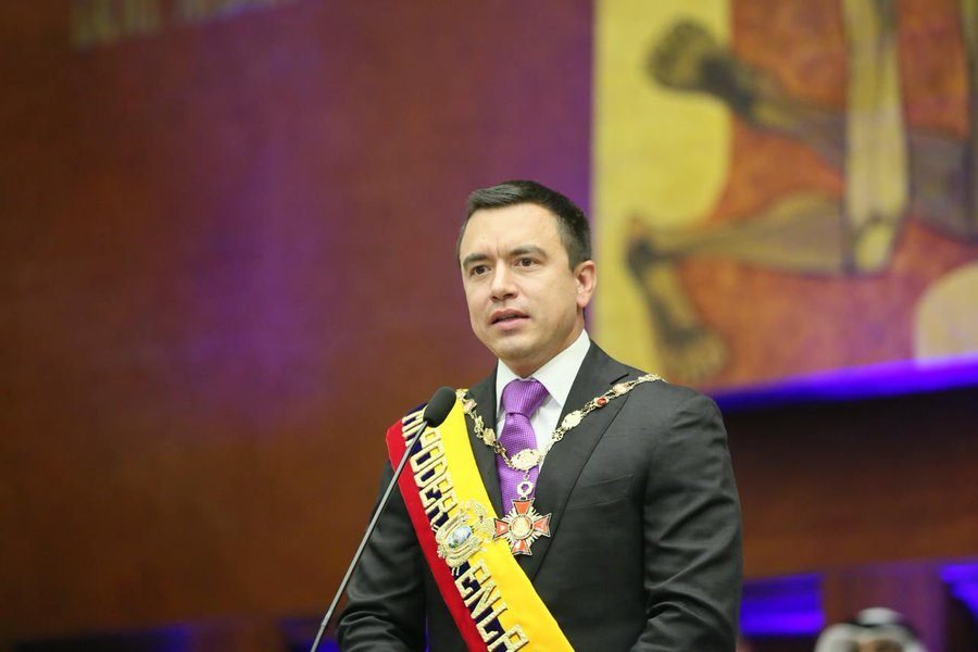 Daniel Novoa juró nuevamente como presidente de la República de Ecuador