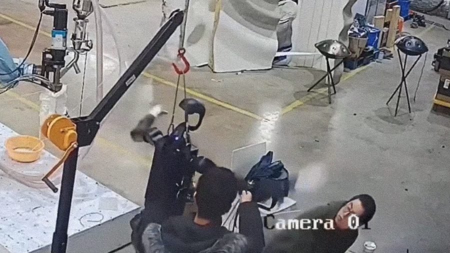 Robot humanoide chino se vuelve «Terminator» e intenta rebelarse