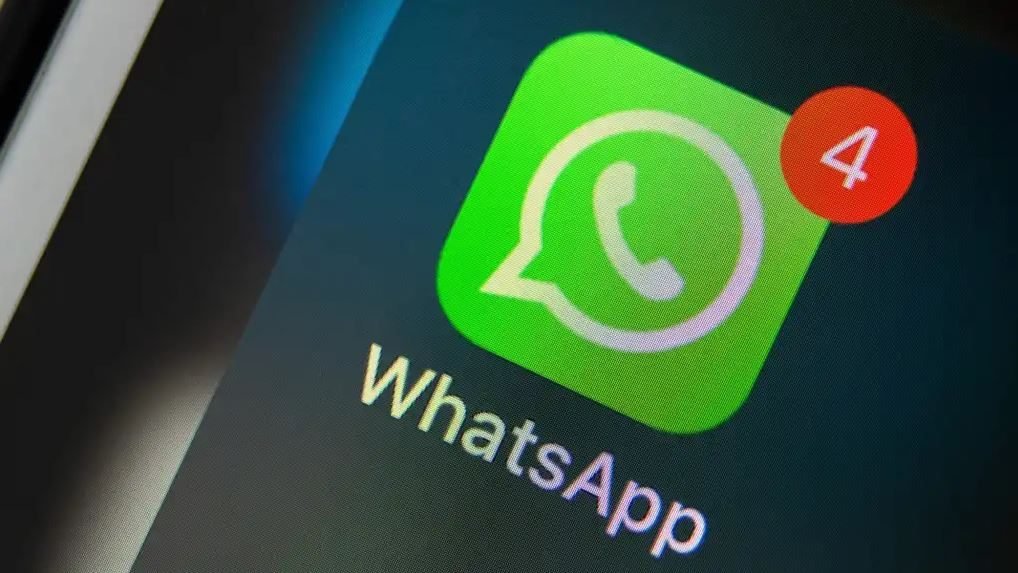 WhatsApp incorporará función para resumir mensajes mediante Meta AI