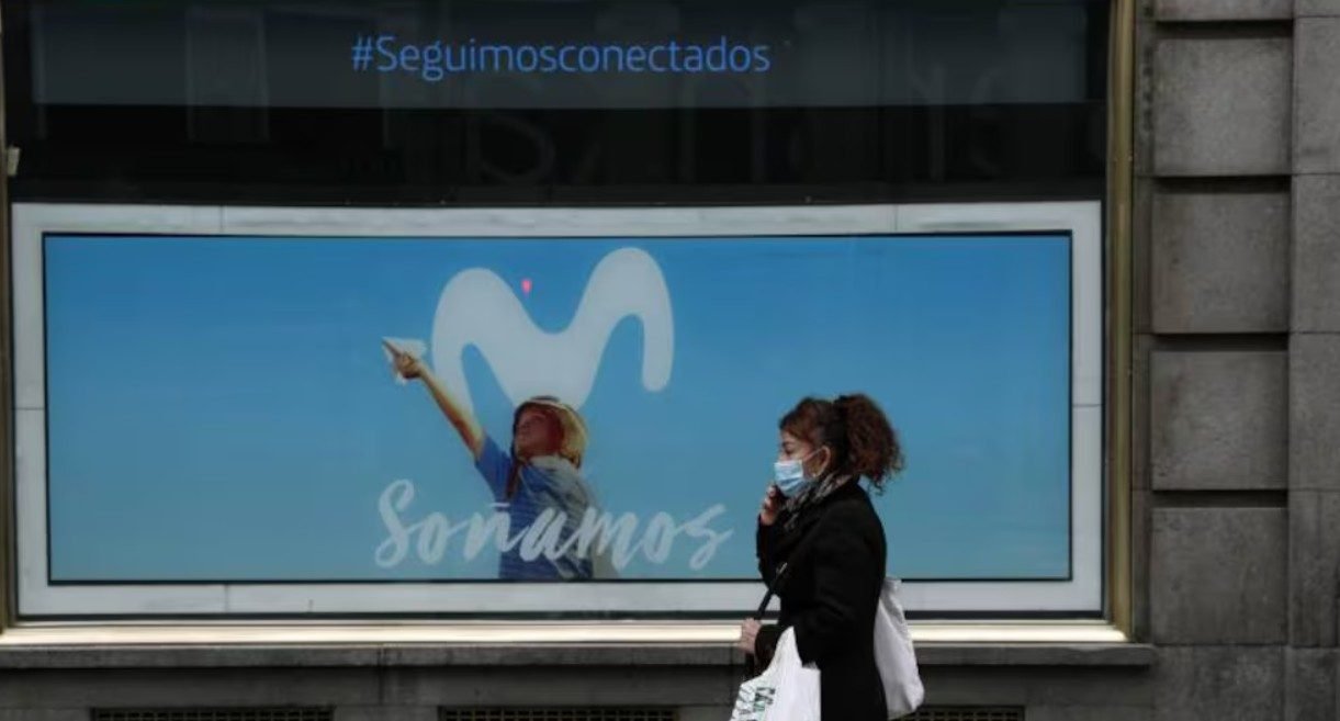 Telefónica perdió 1.731 millones de euros tras venta de filiales en Argentina y Perú