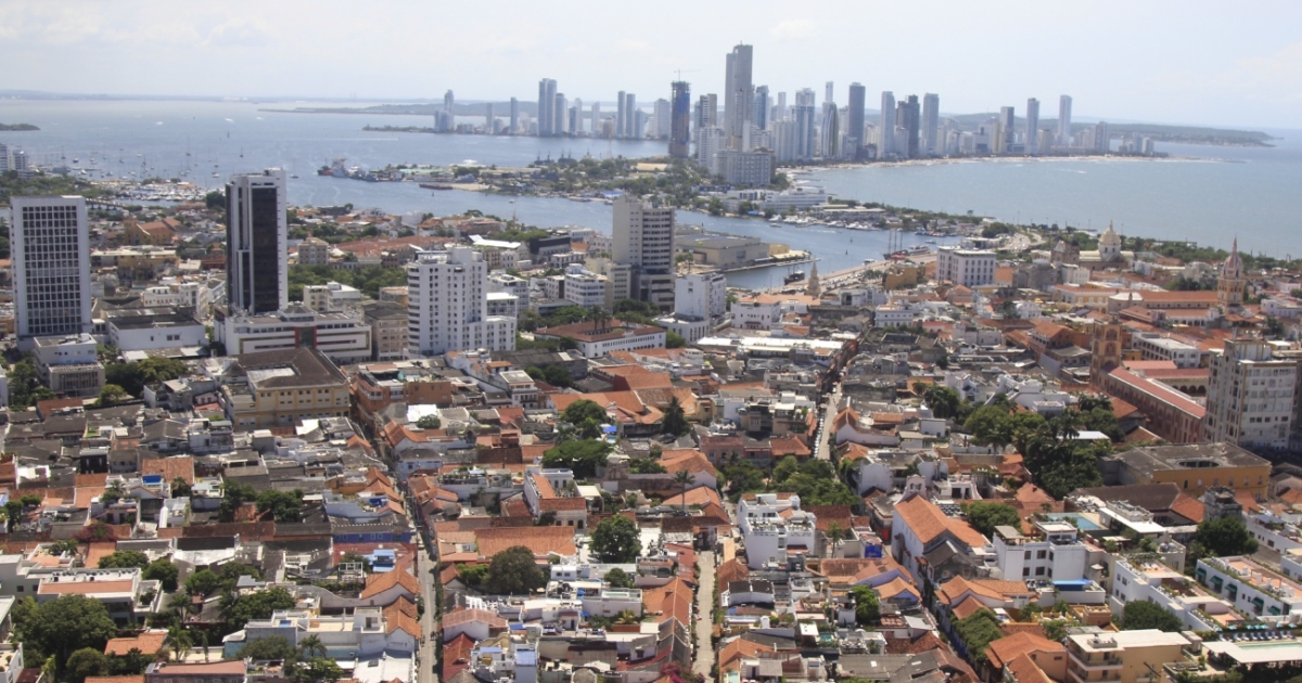Restablecen AGUA en zona exclusiva de CARTAGENA