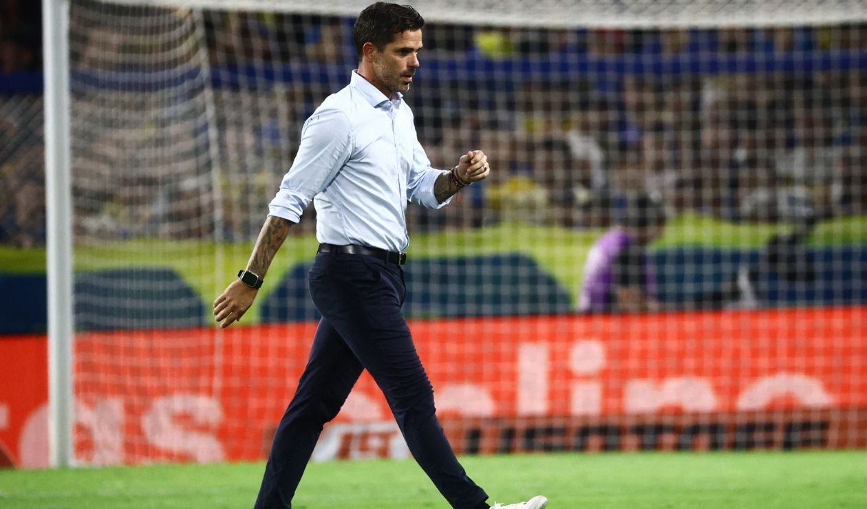 Gago pasó la página de Boca; firmó por un año y dirigirá 2 colombianos