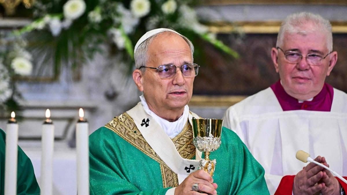 El papa pide respeto de derecho humanitario en Gaza: Nada justifica «el castigo colectivo»