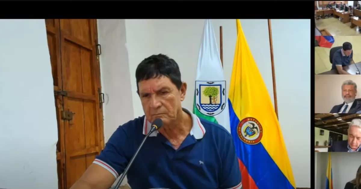 Hospitalizan de urgencia a testigo clave contra Uribe