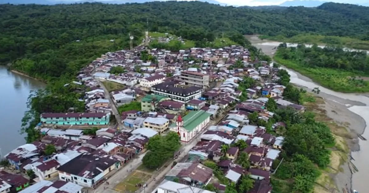 Autoridades en Chocó en alerta ante bloqueo armado del ELN