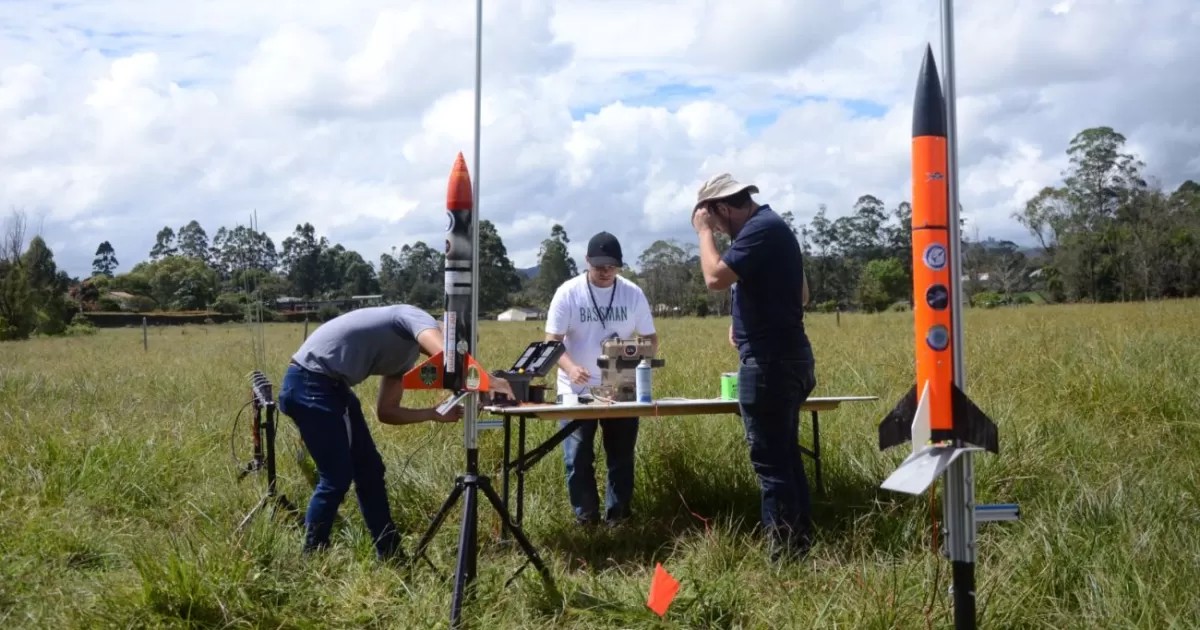 Colombia se une al principal organismo de cohetes de EE. UU.