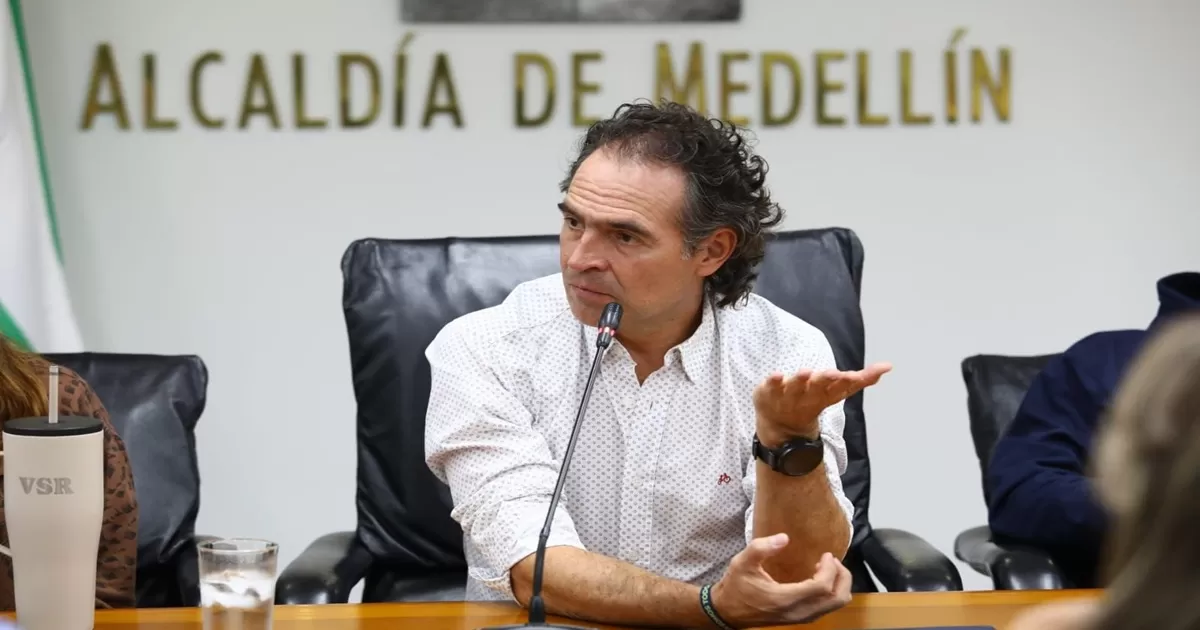 FICO Gutiérrez solicita actuar ante desacato de deudas salud